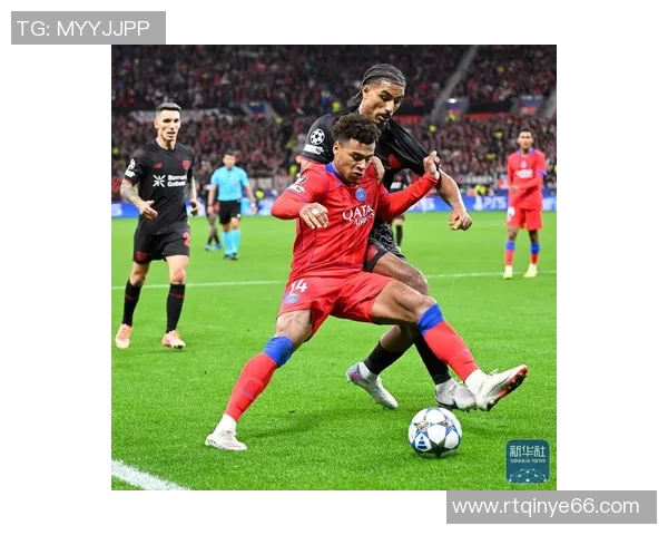 图片报:勒沃库森遭受屡次意外事件,抵达曼市时已延误数小时